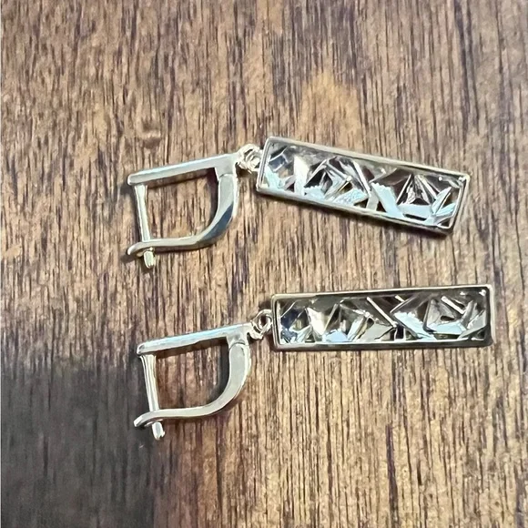 Geometric hollow pendant earrings, golden silvery color, made of copper. - Picture 4 of 4